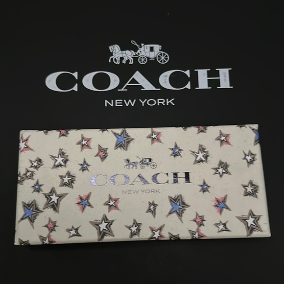 Coach Rare Heart hangtag Keychain FOB Ring Clip 58863B Leather Red Love Silver - Picture 2 of 7